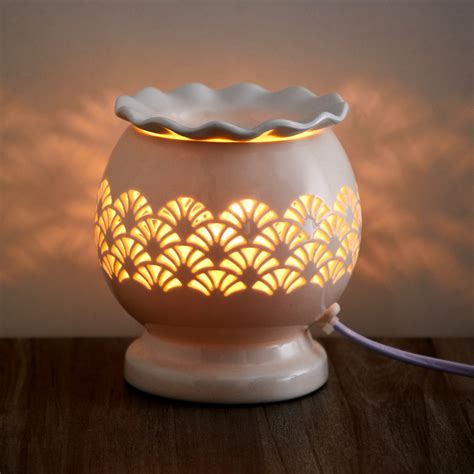 Buy Hervey Round Aroma Wax Burner from Home Centre at just INR 999.0
