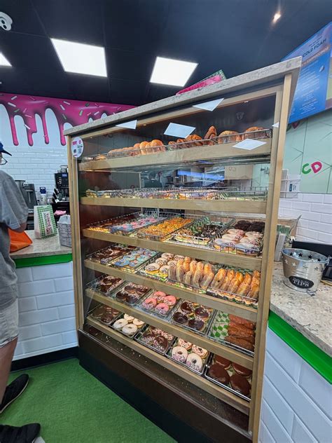 Staten Island donut shop closed for 1 week and reopened with a stunning ...