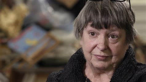 Watch Hoarders Season 11, Episode 1: Carol | Peacock