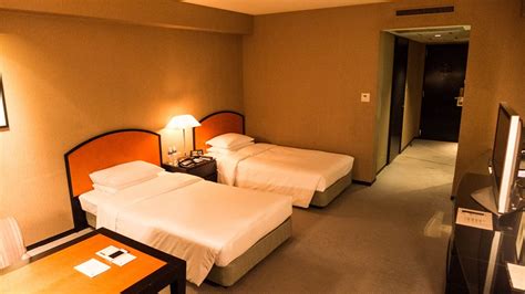 ハイアット リージェンシー大阪 クラブツイン 2013-10 - 機上の空論