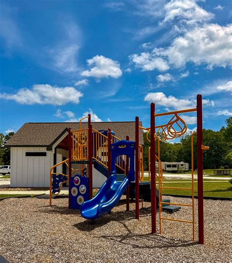 Two Creeks Crossing Resort Images That’ll Inspire Your Next Trip