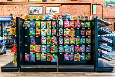 Munchies Downtown Market – The Reed Opera House