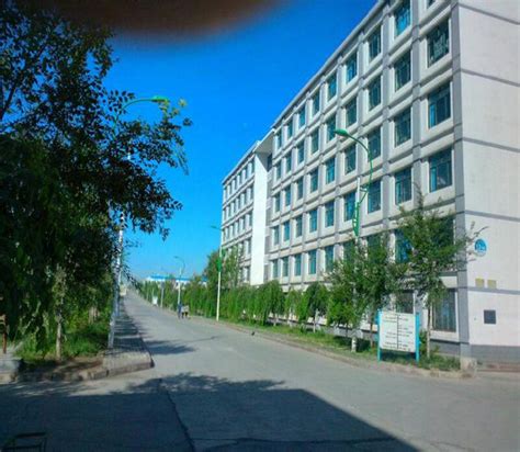 新疆职业大学旅游与酒店管理学院