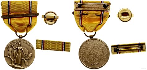 American Defense Service Medal, 1939-1946, Personifikacja obrony ...