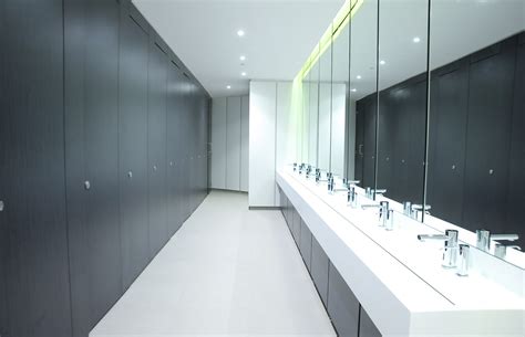 Size Matters: How the Dimensions of a Toilet Cubicle Affect Comfort and Privacy | Interfix