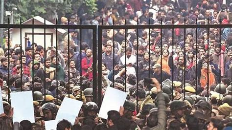 JNU violence: Delhi HC issues notice to Apple, WhatsApp, Google on plea ...