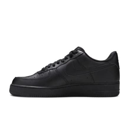 AIR FORCE 1 LOW 'TRIPLE BLACK' – High On Kicks