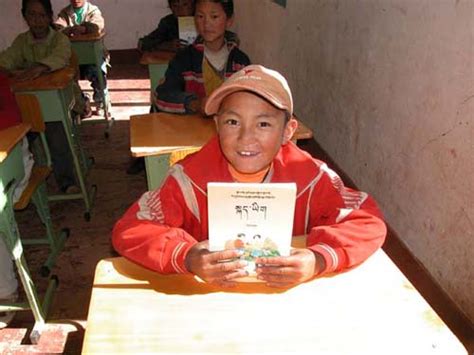 藏区的孩子入学率提高--浙江在线-浙江新闻