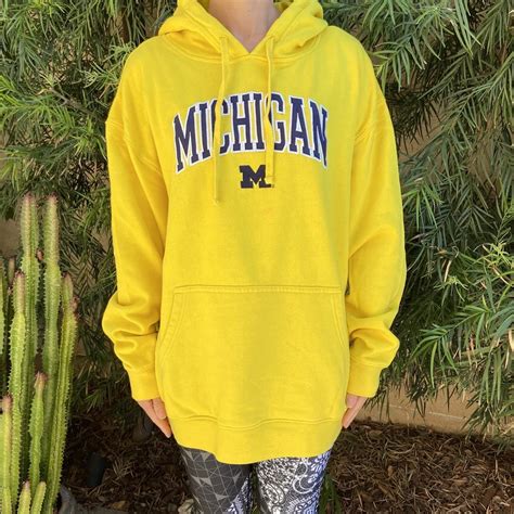 University of Michigan Hoodie Michigan Wolverines... - Depop