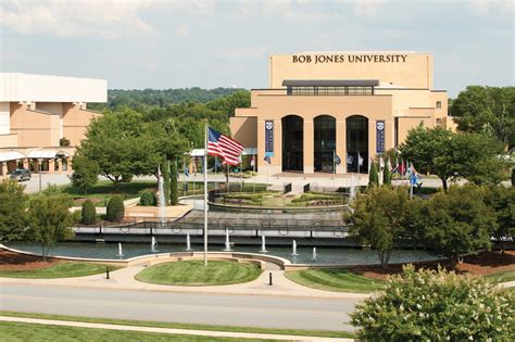 Case Study: Bob Jones University - Student Health - MomentMD
