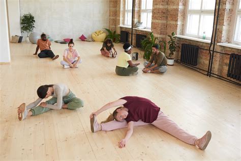 Flexibility Exercises Examples 的图像结果