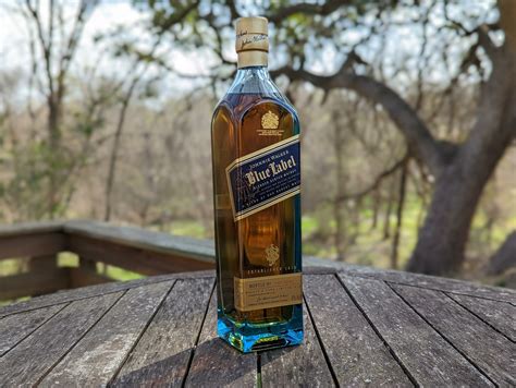 Whisky Review: Johnnie Walker Blue Label – Thirty-One Whiskey
