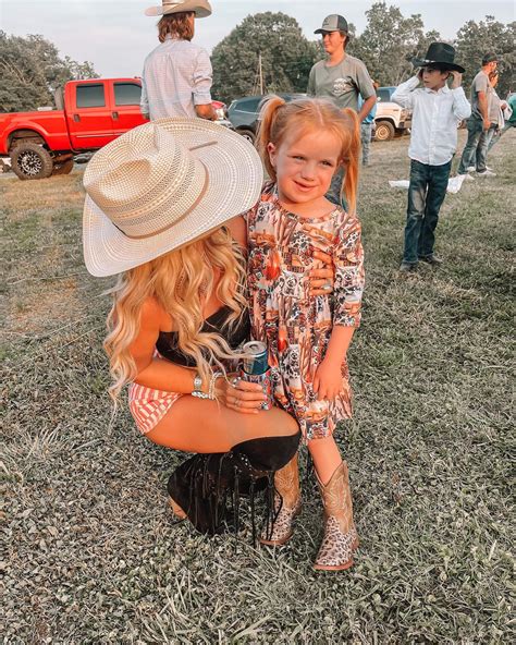 Leah Fish (@leahh.fishh) • Instagram photos and videos