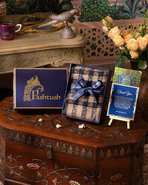 Pashtush End of Season Sale – Pashtush Shawl Store