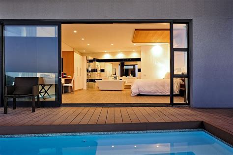 SEA STAR ROCKS (Camps Bay, Cape Town) - Hotel Reviews, Photos, Rate ...