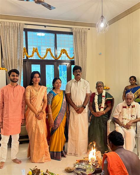 Mirnalini Ravi : కొత్తింట్లోకి అడుగు పెట్టిన హీరోయిన్.. ఫ్యామిలీతో ...