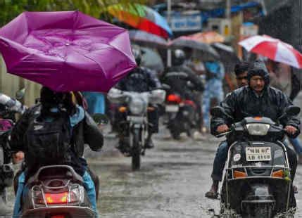 Wait for Mumbai rains to end today, squally winds and lightning strikes ...