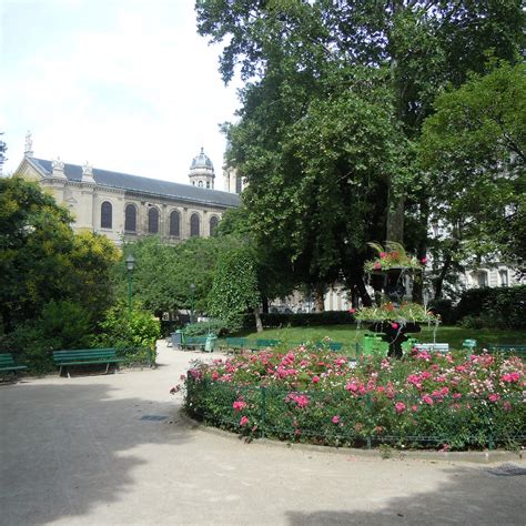 SQUARE MARCEL PAGNOL (2026) All You Need to Know BEFORE You Go (with ...