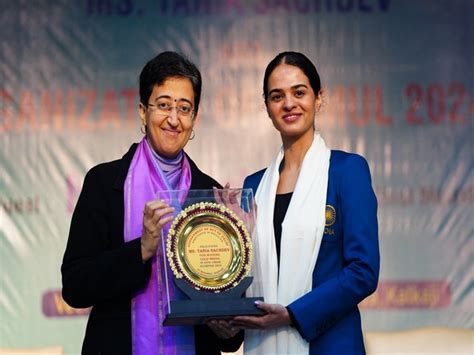 Delhi Government felicitates Chess Olympiad gold medalist Tania Sachdev