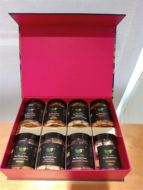 Nature Gate Premium Gift Hamper | Pack of 8 Healthy snacks | Rich in ...