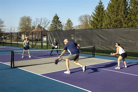 The Fun of Pickleball: An Insight into the Fastest Growing Sport in America - PHLOX Fitness
