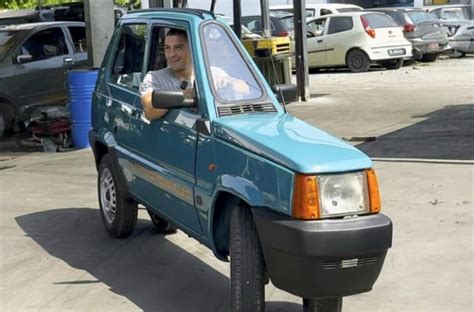 Kao iz crtanog filma: Fiat Panda široka samo 50 cm VIDEO - B92