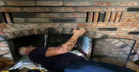 Nevada girl stuck in Chimney| चिमनी के रास्ते घर में घुस रही थी लड़की ...