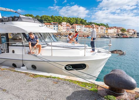 Faut-il absolument une place de port avant d’acheter un bateau ? | BENETEAU