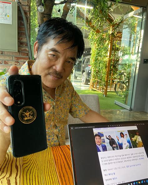 Hwang Jang-Lee 황정리 (@hwangjangleeofficial) • Instagram photos and videos