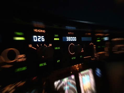 United Airlines 585 CVR Transcript