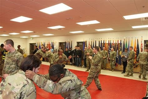 Future Soldiers get glimpse of basic training at Fort Sill | Article ...