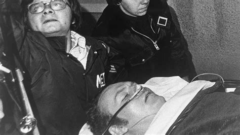 Larry Flynt once gave Woody Harrelson's wife advice that saved their ...