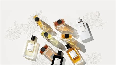 Maison Van Cleef & Arpels – Jewelry and High Jewelry, place Vendôme in ...