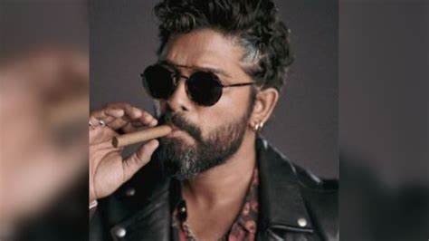 Allu Arjun oozes Boss Man vibes in new pic with cigar. Fans wonder if ...