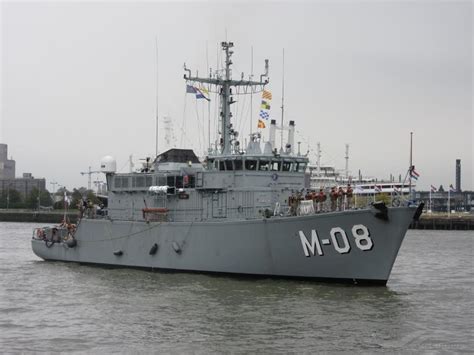 LV WARSHIP M-08, Military ops - Details and current position - MMSI ...