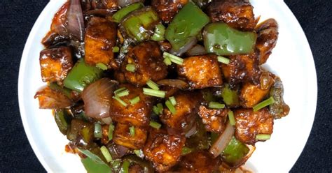Chilli Paneer Recipe by Ekta Chandarana - Cookpad