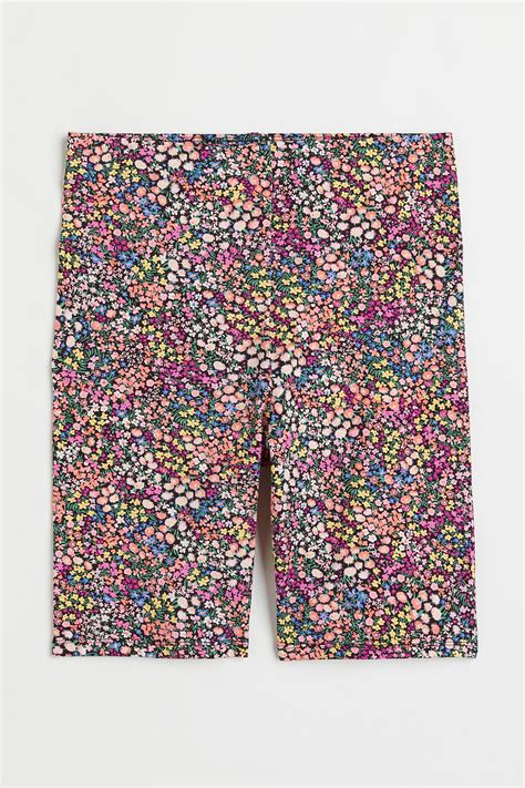 Patterned cycling shorts - Black/Small flowers - Ladies | H&M IN