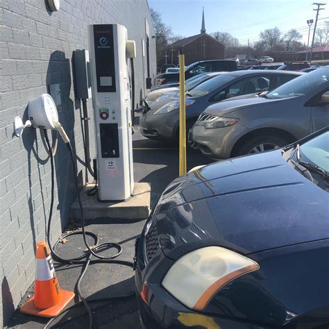 Murfreesboro Nissan | Murfreesboro, TN | EV Station