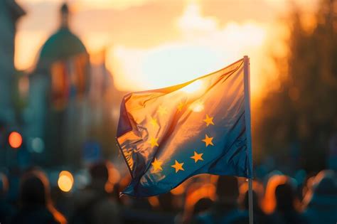 Europe People 的图像结果