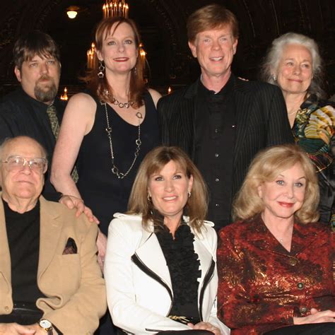 Cook Pasta in Broth Instead of Water - Parade