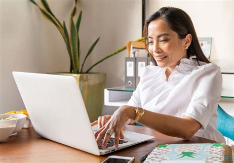 GoDaddy Global Support | Contact Us - GoDaddy IN