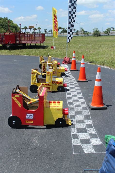 DHL Express Office Photos | Glassdoor