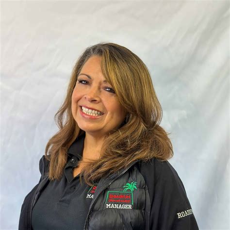 Roadium Open Air Market & Drive-In | Redondo Beach Blvd