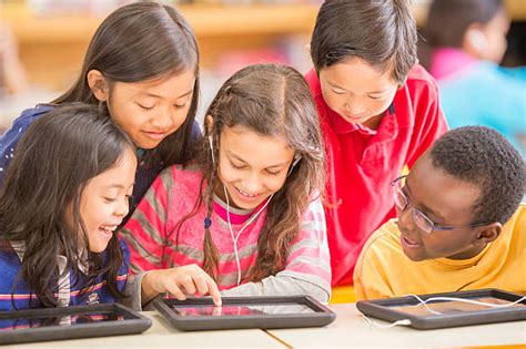 Computer Technology for Kids Video Cloud 的图像结果