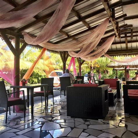 SEASONS RESTAURANT & BAR, Belle Mare - Restaurant Reviews, Phone Number ...