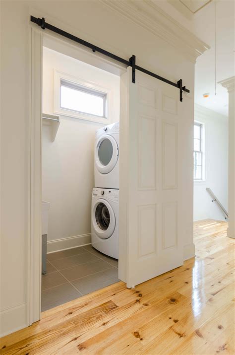 Laundry Room Sliding Door | Examatri Home Ideas