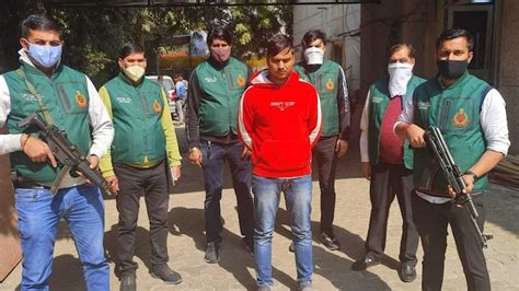 Delhi Police nabs fugitive criminal for running extortion racket ...