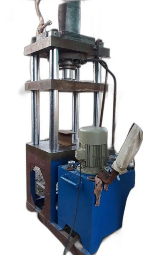 Pressing Machine 的图像结果