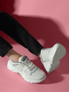 HRX by Hrithik Roshan NEW-CHN-WHITE Running Shoes For Women - Buy HRX ...