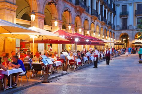 9 Great Restaurants in Barcelona - Where to Eat in Barcelona and What ...